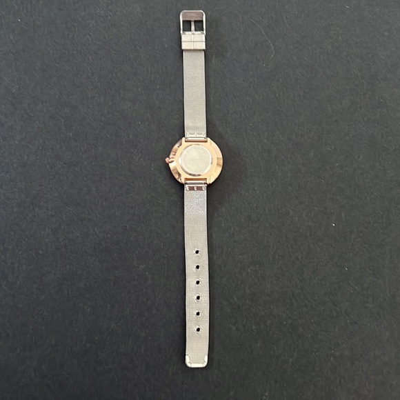 MVMT Analog Watch Rose Gold Dusty Pink - Picture 5 of 13